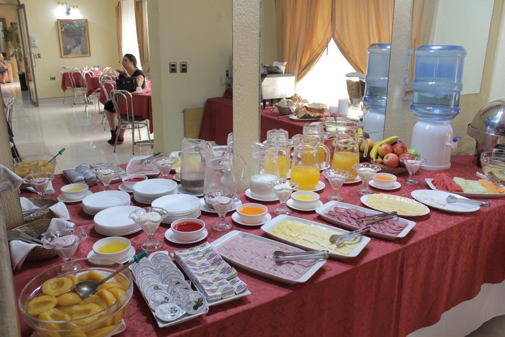 Hotel Maria Angola Сантьяго Экстерьер фото